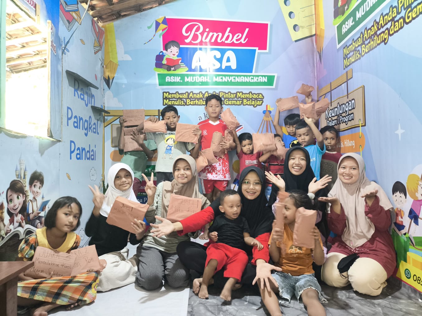Siswa Belajar di BIMBEL ASA